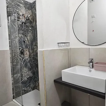 Flower Πανσιόν