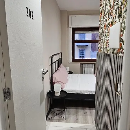 Flower 3* Νάπολη