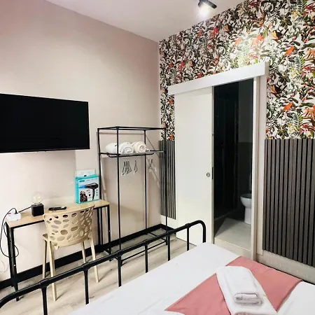 Πανσιόν Flower 3*